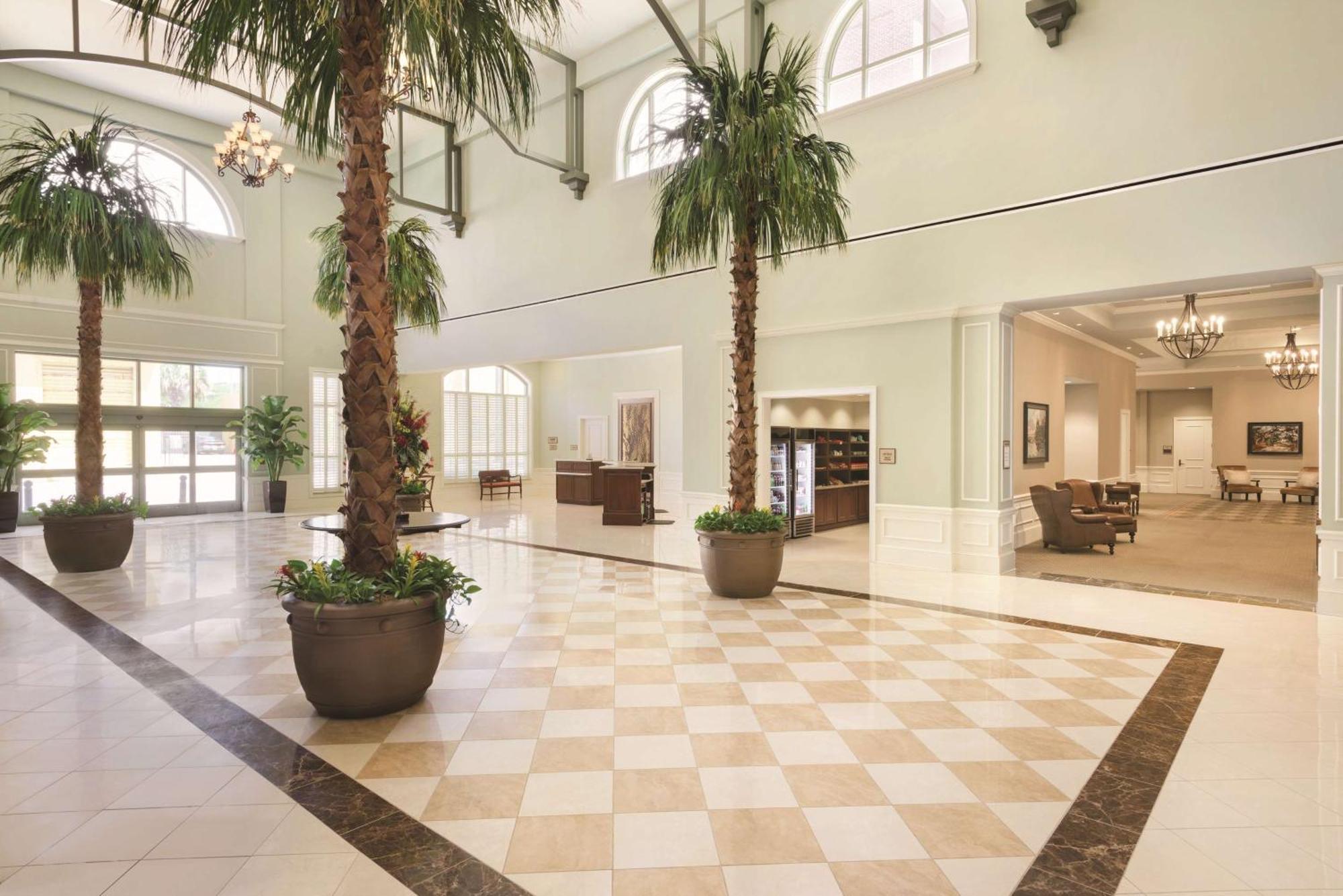 Embassy Suites Savannah Historic District Bagian luar foto