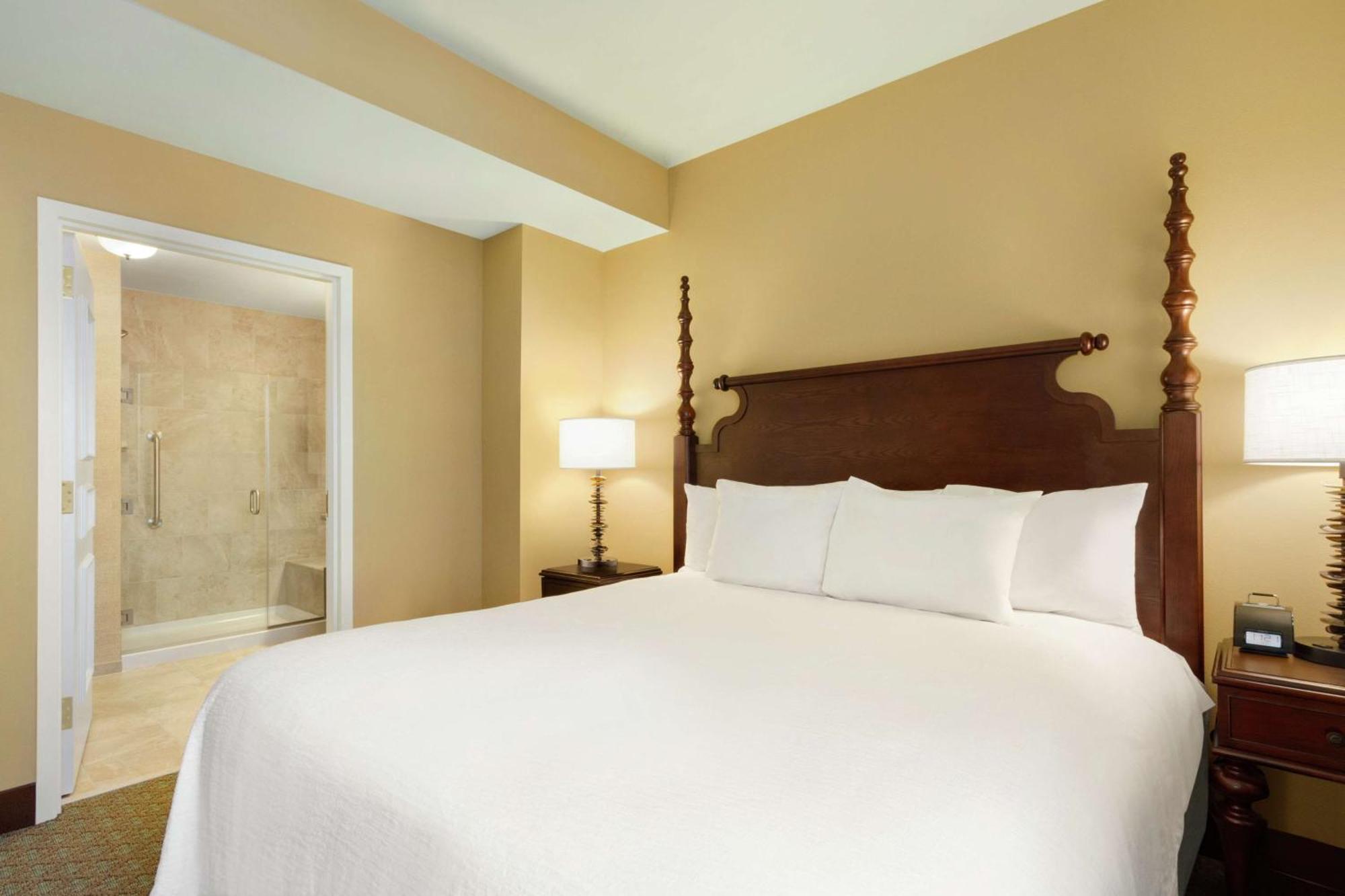 Embassy Suites Savannah Historic District Bagian luar foto